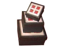 Motivpackung "Rose", Würfel Grösse 1 (63x63x40 mm), schwarz, ohne Innenleben