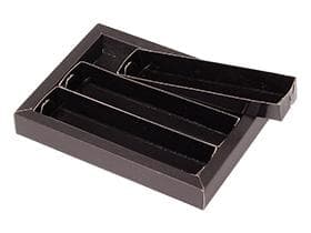 Guetzliverpackung schwarz, mit 3 beschichteten Einlagen in schwarz