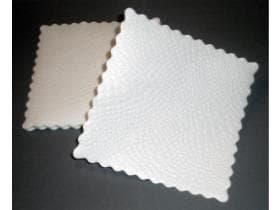 Plattenpapiere Kroko 40 gm2, 16 x 16 cm quadratisch, weiss, mit gewelltem Rand