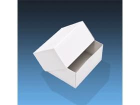 Scatola da pasticceria 16 x 12 x 9 cm laccata bianca, non stampata