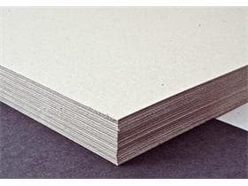 Carton gris 400 g/m², 75 x 115 cm, hauteur de palette WB max. 120 cm, palette comprise