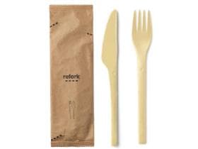 Set di posate in legno di scarto 3/1 coltello, forchetta e tovagliolo, marrone