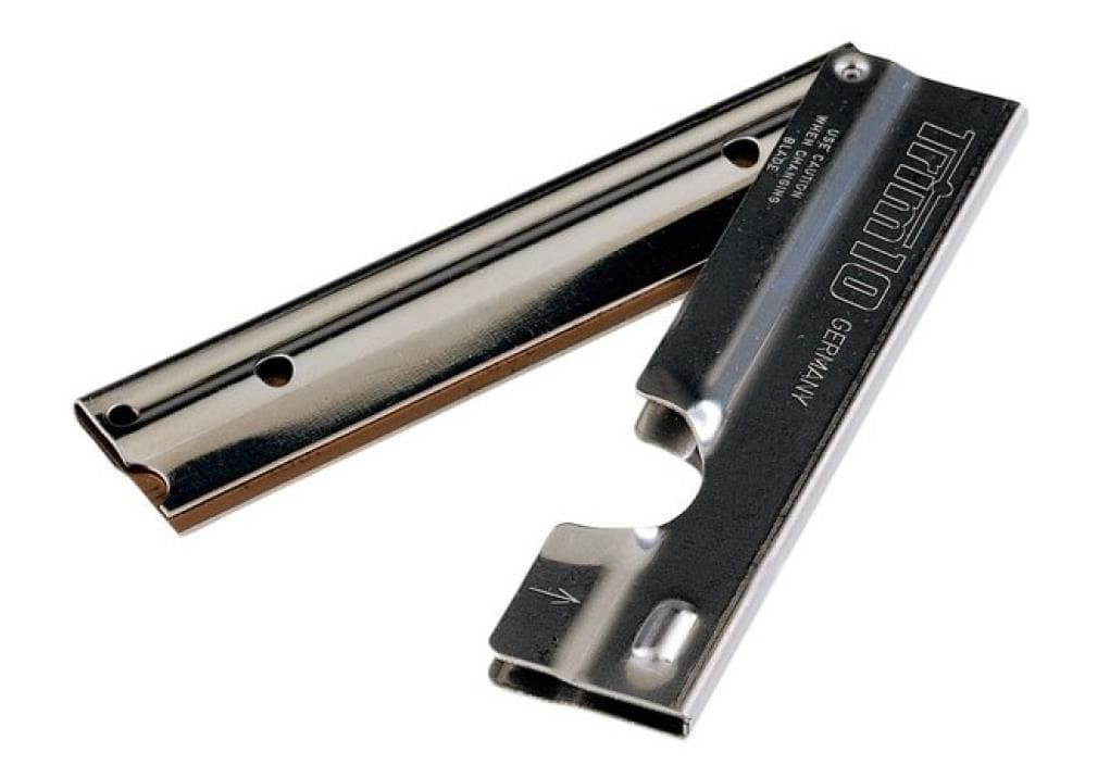 Raschietto per vetri Unger Trim 10+1 con supporto in acciaio inox. In pratica plastica.
