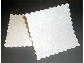 UNTERLAGESERVIETTEN KROKO  15 x 15 cm Kroko 30 gm2, weiss - Scheitlin Papier UNTERLAGESERVIETTEN KROKO  15 x 15 cm Kroko 30 gm2, weiss